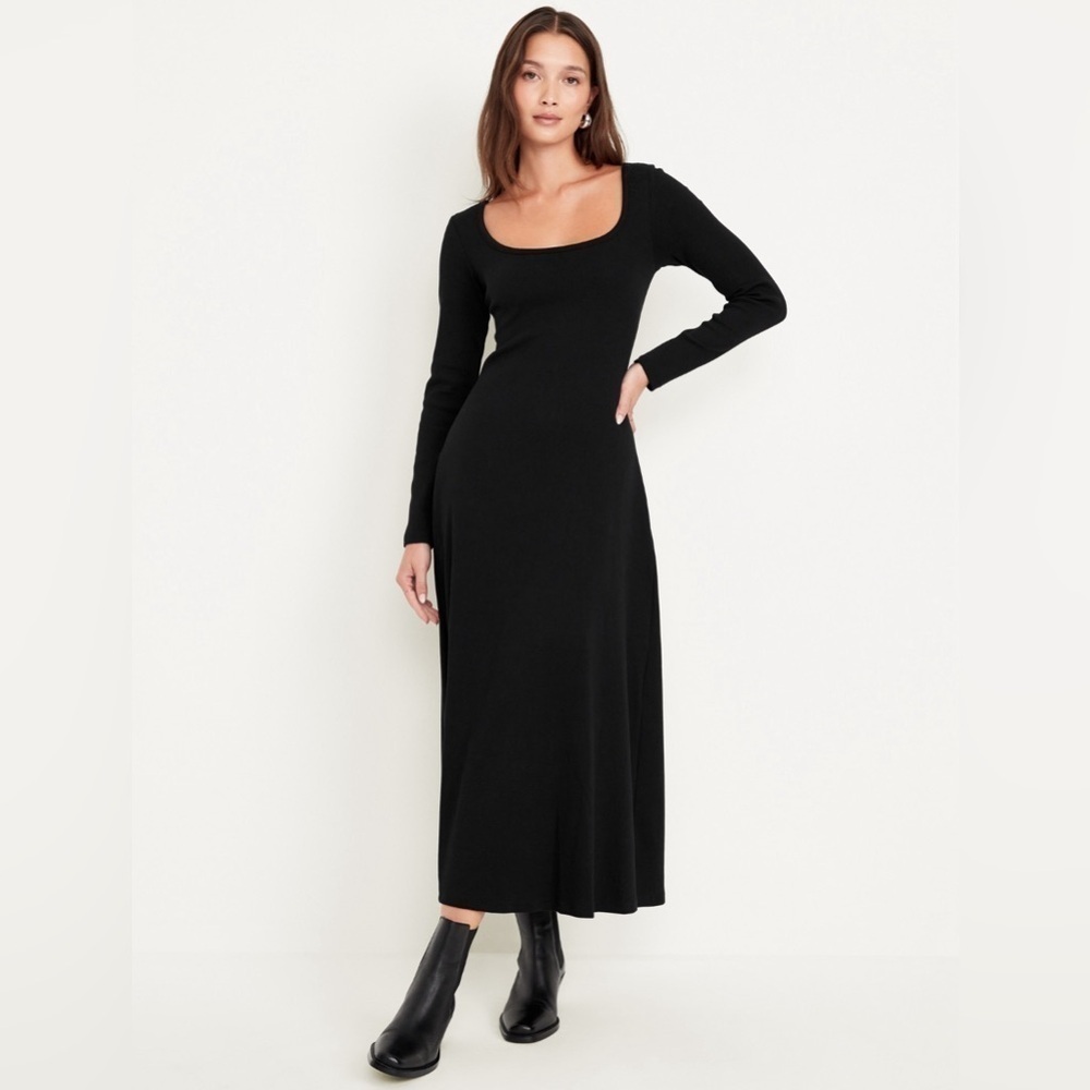 NWT! Old Navy Black Jack Fit & Flare Ribbed Maxi Dress - SMALL TALL 🪙